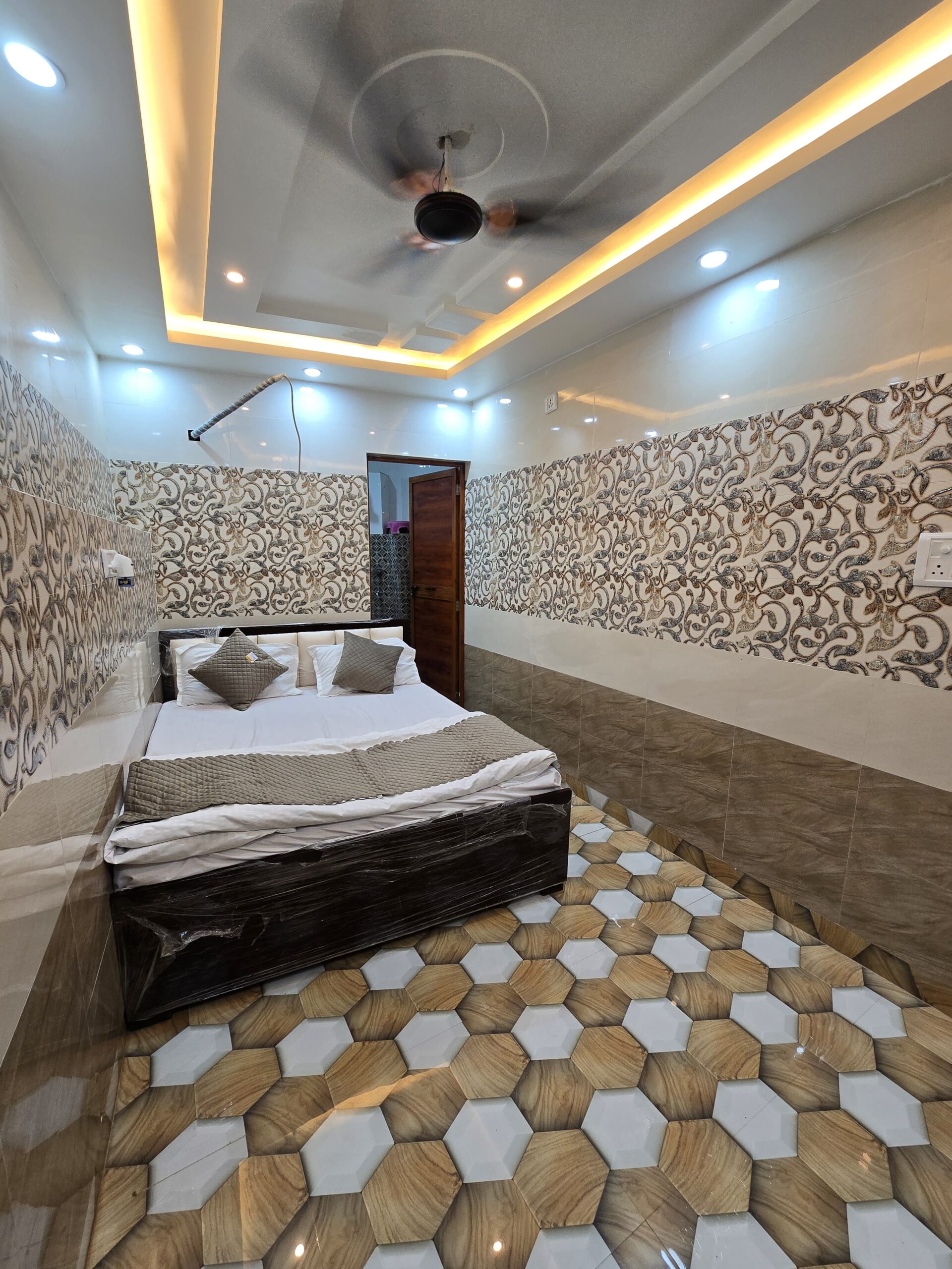 RUID3c668e80b2f84ad2a6b0c794b2f300ca